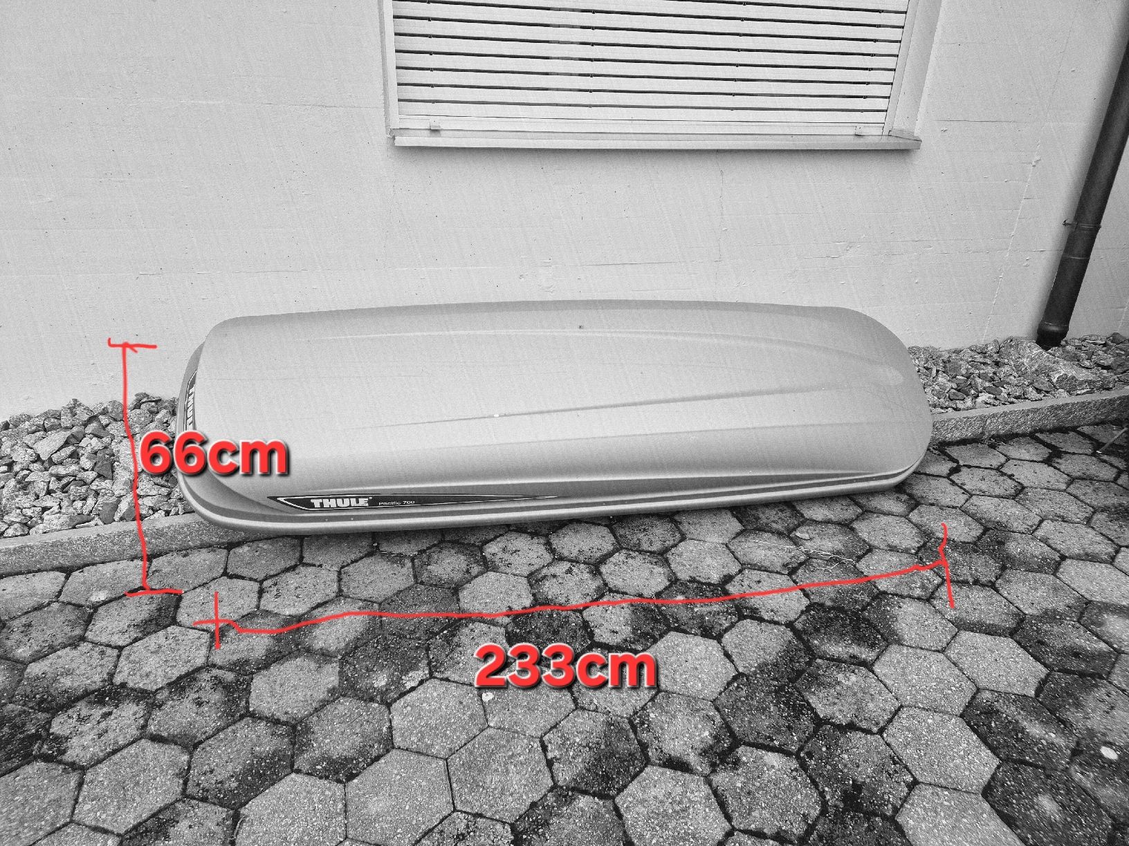Thule Coffres de toit: Thule Pacific 700 Dachbox – D'occasion à Unterkulm par Stiibiz