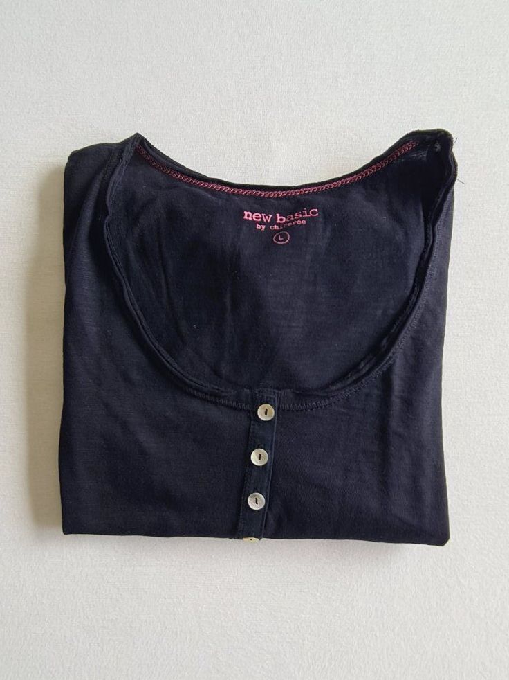 T-shirt: Shirt | Chicorée | new basic | Knopfleiste – Usato da Dietikon venduto da Jacky1983 1