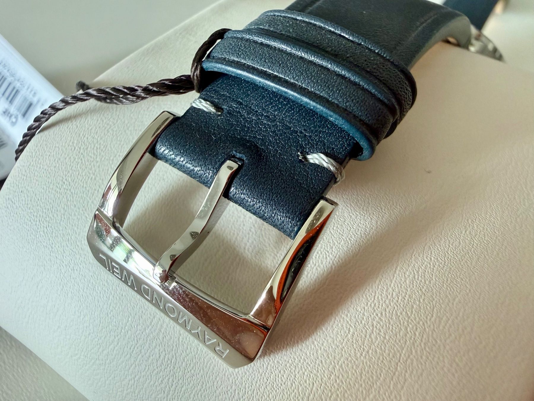 Raymond Weil Uhren: RAYMOND WEIL Millesime Petite Seconde Bleu Denim,Fullset2026 – Neu und originalverpackt aus Le Mont-sur-Lausanne von LycaGallery 7