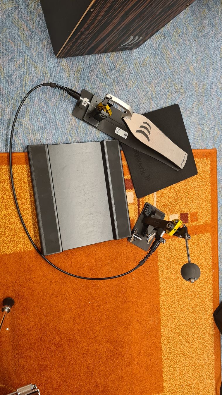 Musikinstrumente: Cajon Pedal Schlagwerk CAP200 – Gebraucht aus Seon von LivEst 1