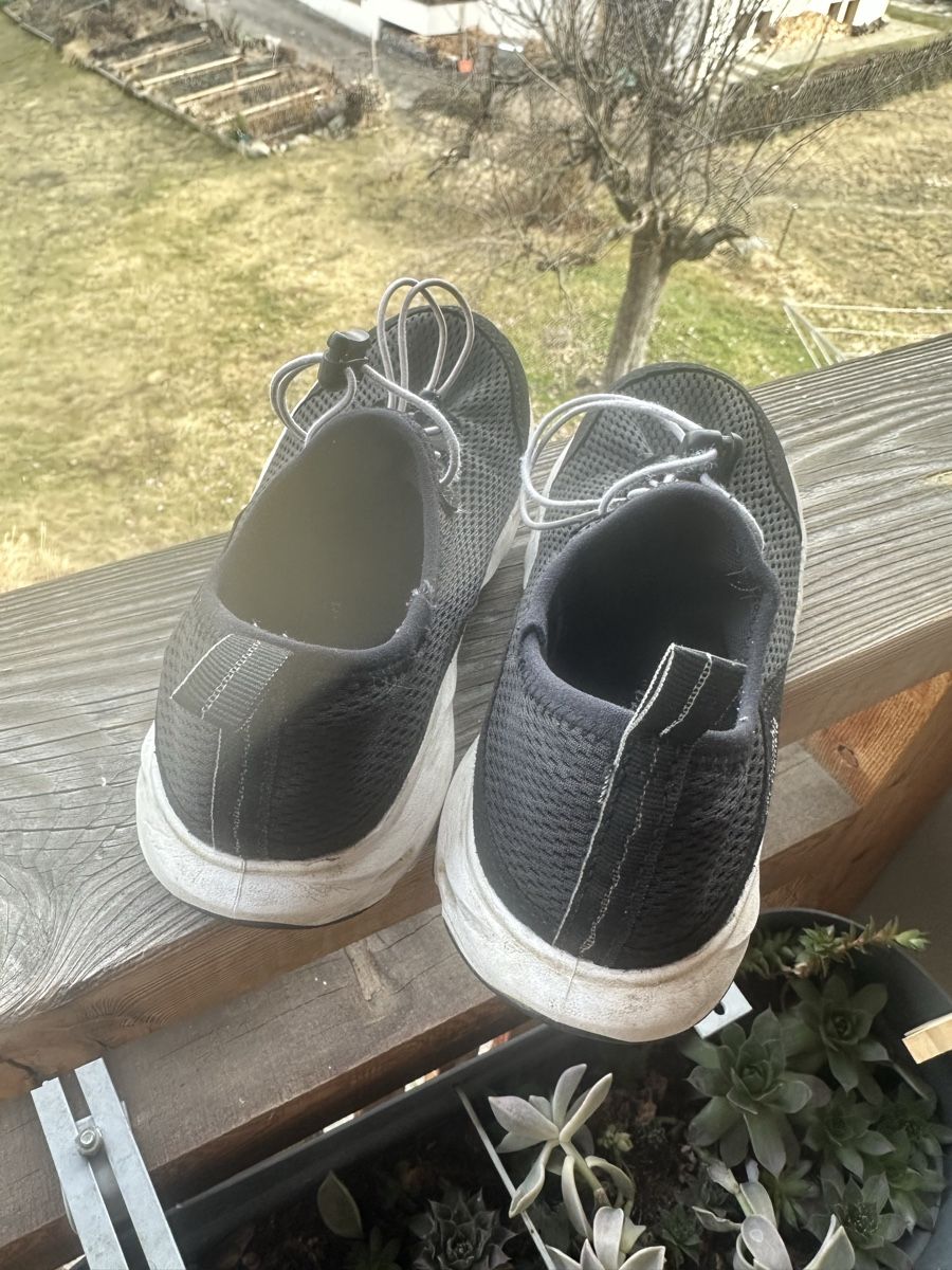 Columbia Scarpe per ragazzi: Chaussures Columbia - pointure 33 – Usato da Le Châble VS venduto da 027_aymon 2