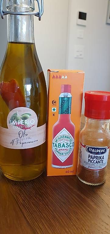 Cibi & Specialità: Gratis scharfe Produkte  – Usato da Zürich venduto da zuHause75 1