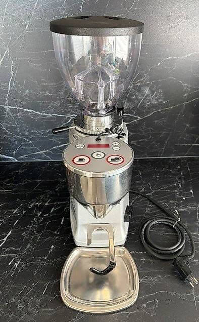 Macchine per caffè & Macchine per espresso: Mazzer Mini Type A  Moulin espresso pro, état impeccable – Usato da Montherod venduto da rvf_k59n