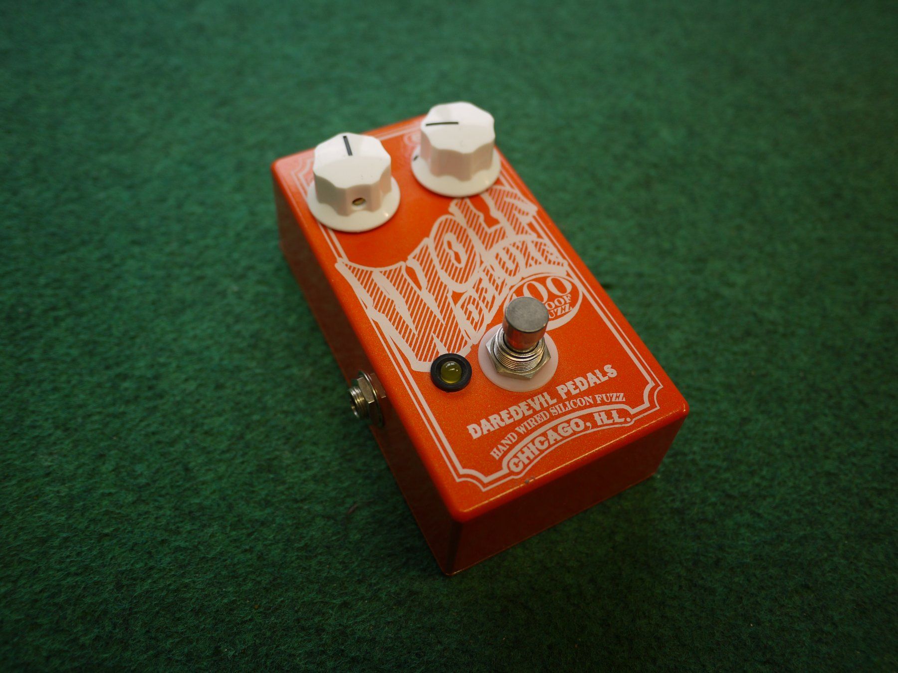 Musikinstrumente: DAREDEVIL PEDALS Wolf Deluxe 100 Overdrive – Gebraucht aus Kaiserstuhl AG von GTM-Kaiserstuhl