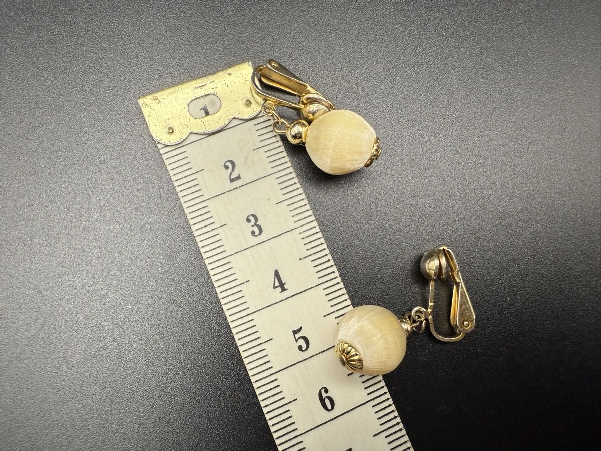 Orecchini pendenti & Orecchini a lobo: Vintage Goldfarbene Ohrringe – Usato da Lamone venduto da LaCantinaMagica 9