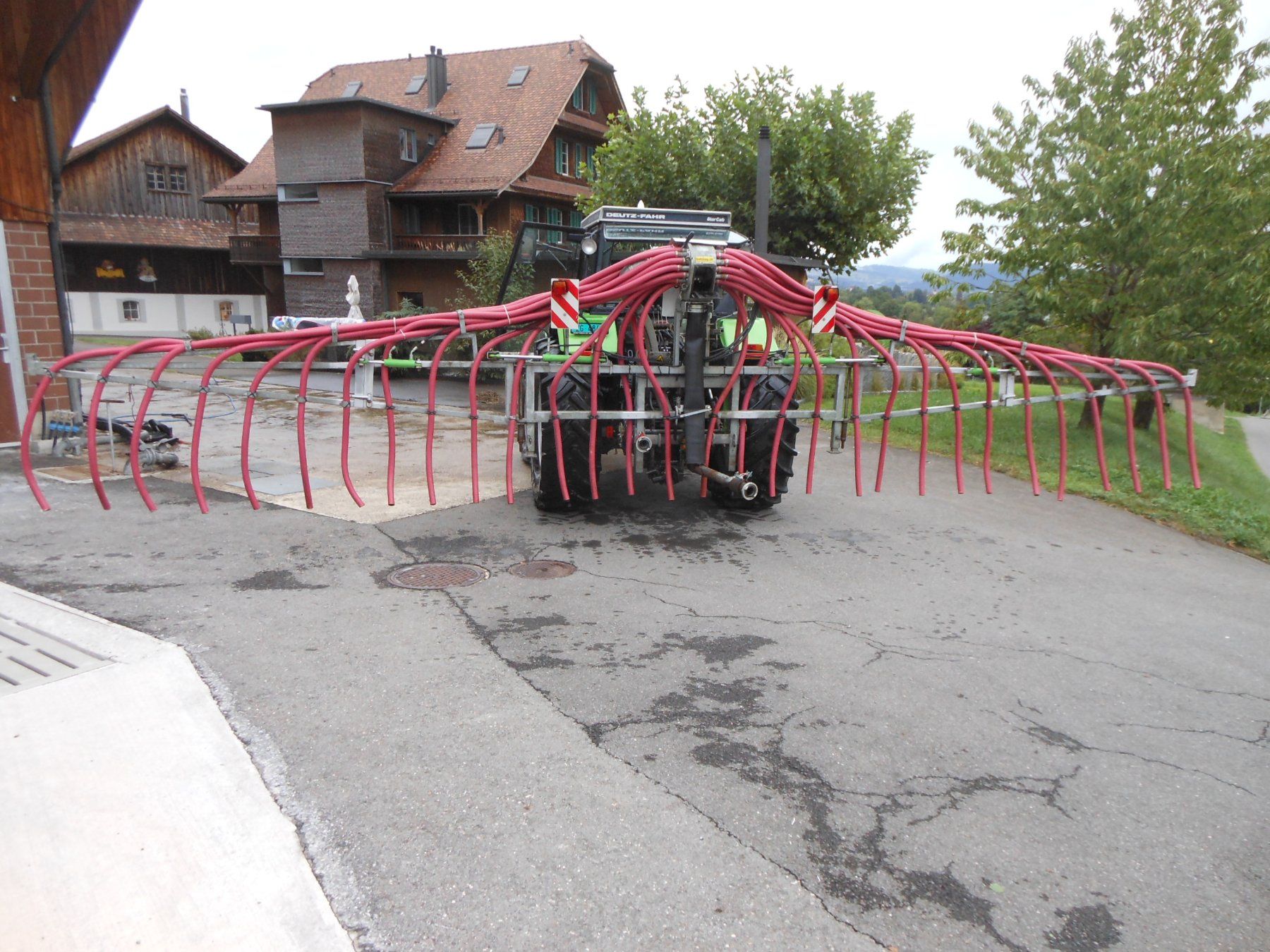 Spandiconcime: Schleppschlauchverteiler – Usato da Hünenberg See venduto da BoAr