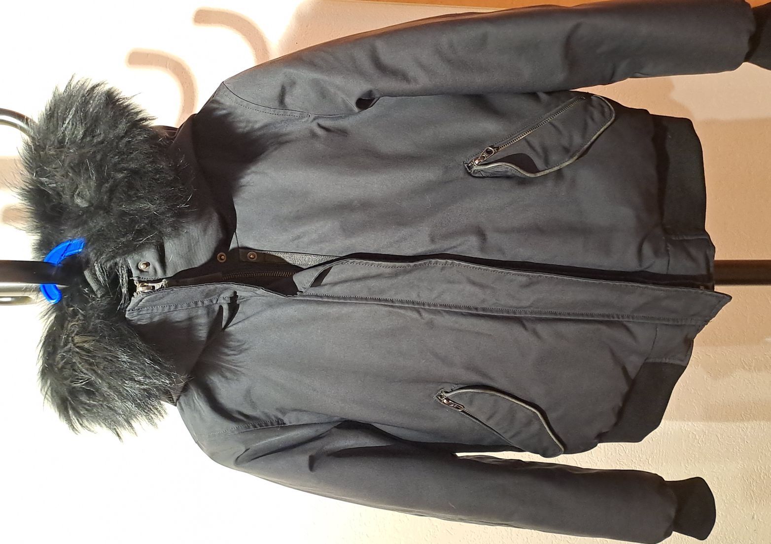 Mackage Giacche: Veste Mackage – Usato da Valeyres-sous-Montagny venduto da Romy.