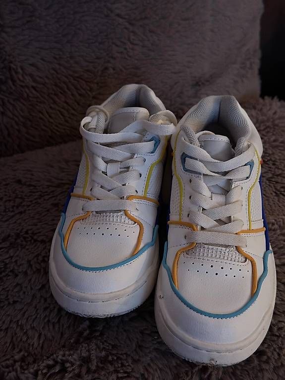Scarpe per ragazzi: Kinder Schuhe Zara – Usato da Stilli venduto da dia_cgd9 2