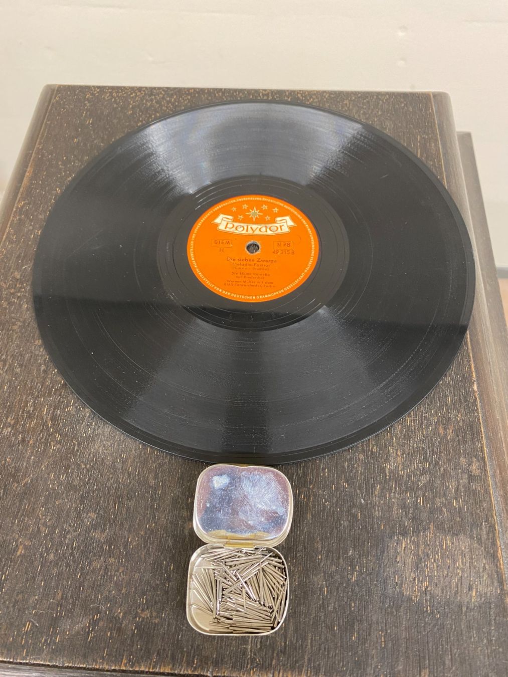 Giradischi: Antiker Odeon Tisch-Grammophon – Usato da Schönenbuch venduto da Laubfrosch05 6