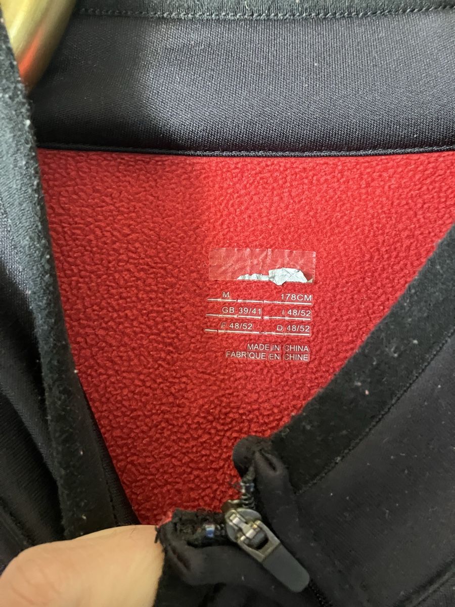 Nike Jacken: Veste Nike Y2K quarter zip Size M – Gebraucht aus Neuchâtel von sharposneaks 3