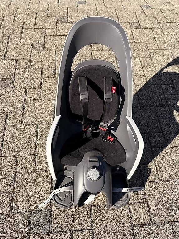 Pièces détachées: hamax caress velokindersitz – D'occasion à Wallbach par cb20