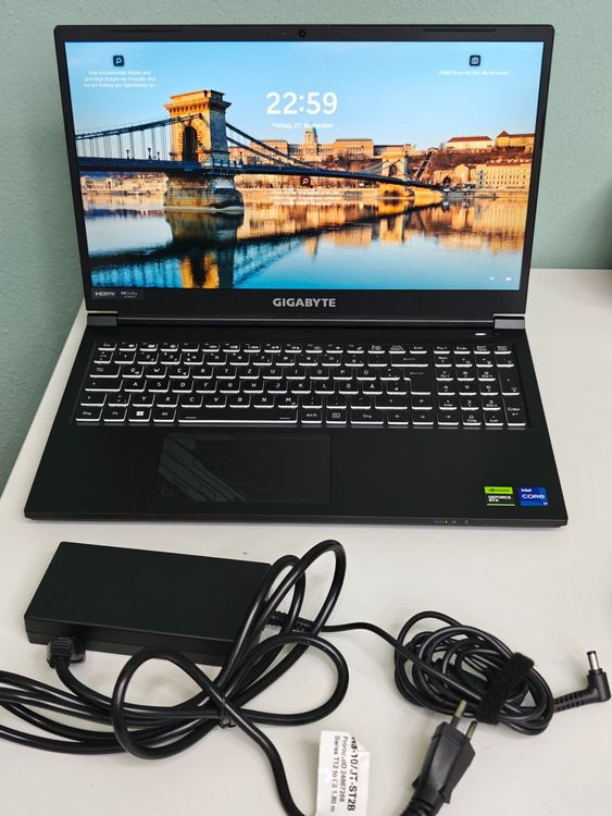 Gaming Laptop GIGABYTE G5 RC555 Ab 300.Fr (Gebraucht) in Solothurn für ...
