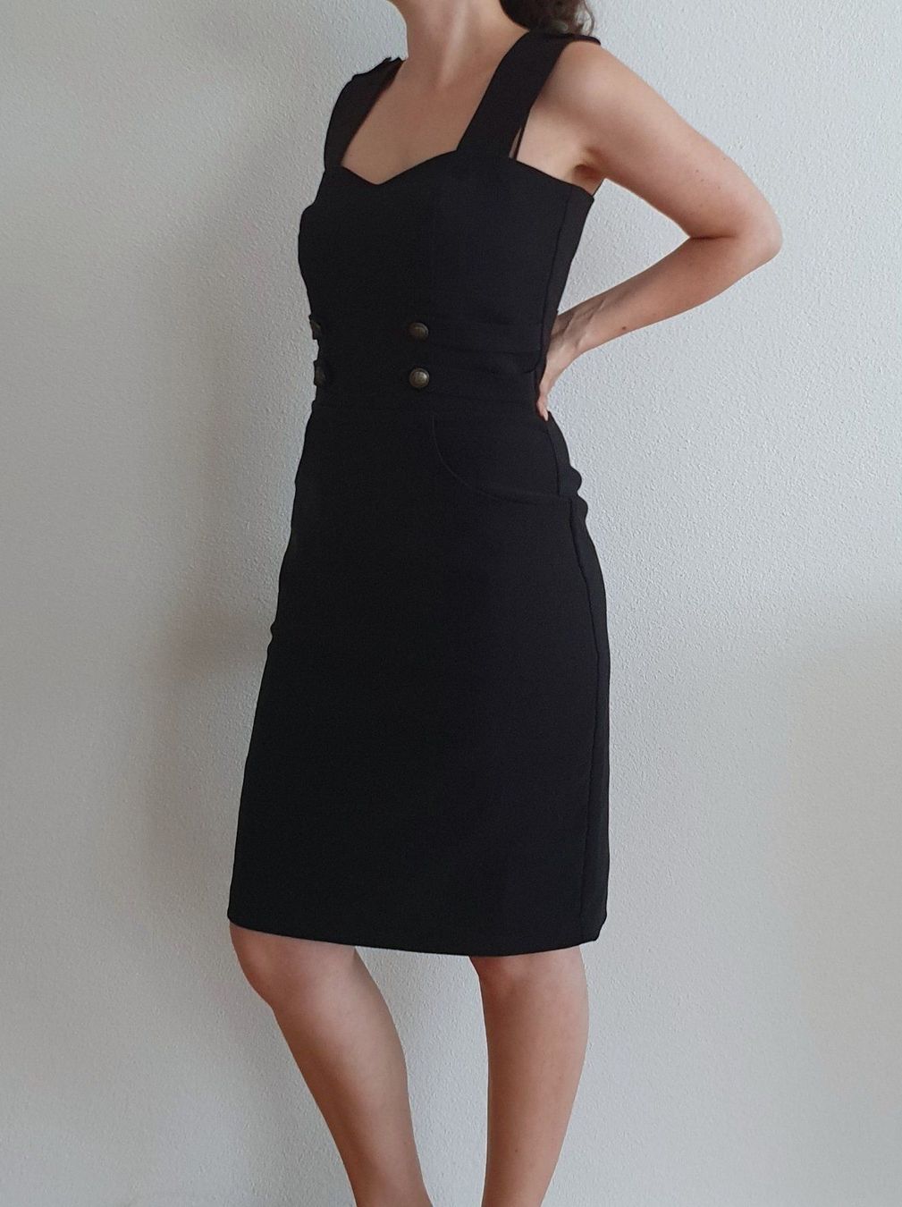 Kleider: Cocktailkleid von Laura Scott – Neu (gemäss Beschreibung) aus Lachen SZ von It_is_what_it_is