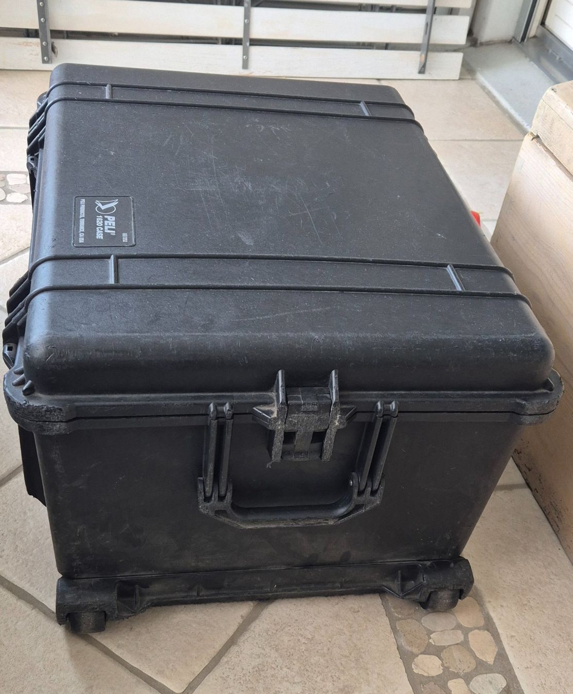 Casse di trasporto: Malette de protection très robuste PELI 1620 – Usato da Villars-sur-Glane venduto da Verocac 3