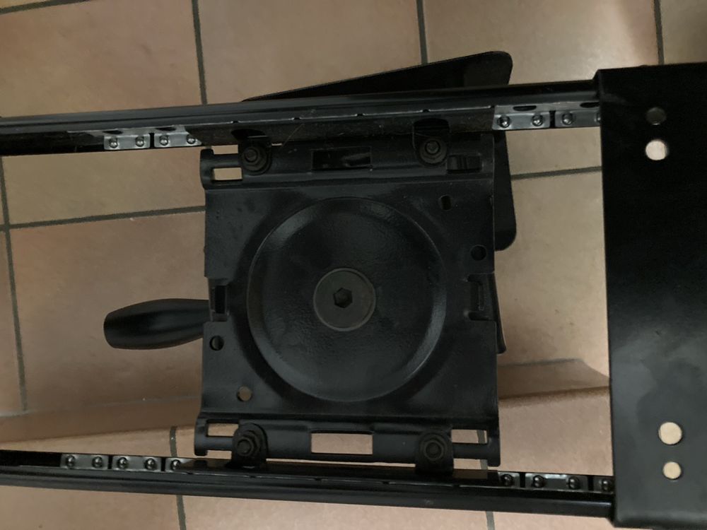 PC Tower Ständer Untertisch - Verstellbarer CPU Halter 15,5-25,5 Cm Für Schreibtisch