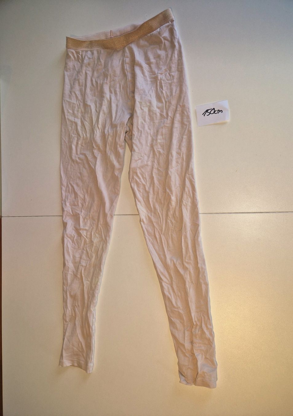 Pantaloni: Hose Grösse 150cm – Usato da Stüsslingen venduto da white_angel86