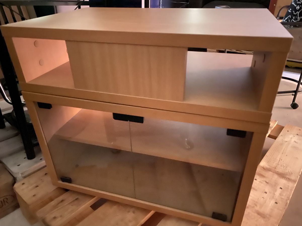 Mobili TV: Möbeli 63x40x60cm – Usato da Seewen SZ venduto da shaky01 2