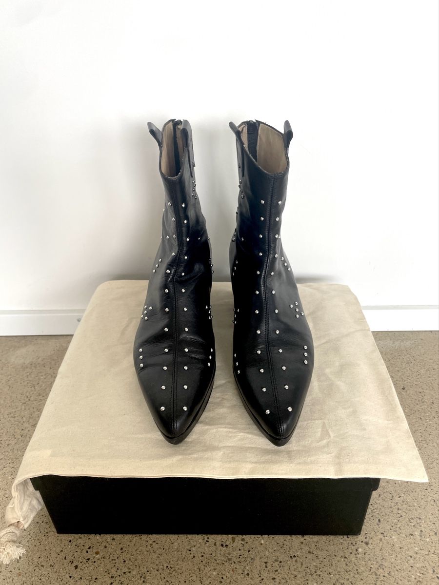 Scarpe da donna: En Soie Zurich Boots – Usato da Stäfa venduto da Nicole093 1