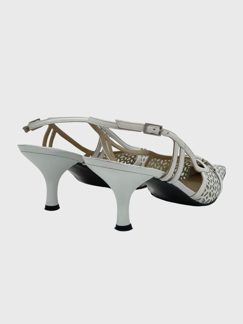 Stuart Weitzman Damenschuhe: Stuart Weitzman Laser Cut Slingback EU 41.5 Weiß – Gebraucht aus Zürich von shoe_shop 3