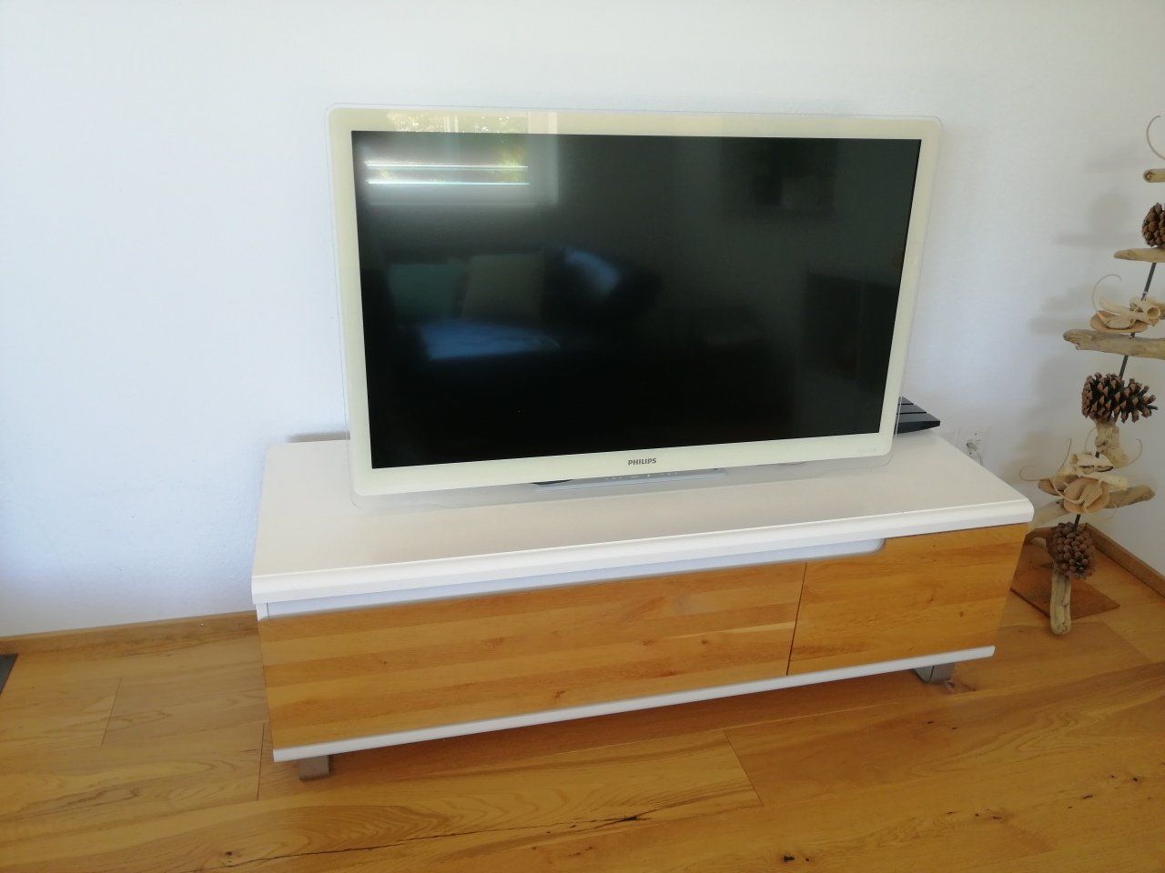 Mobili TV: TV Board / Lowboard – Usato da Zetzwil venduto da TomMustang