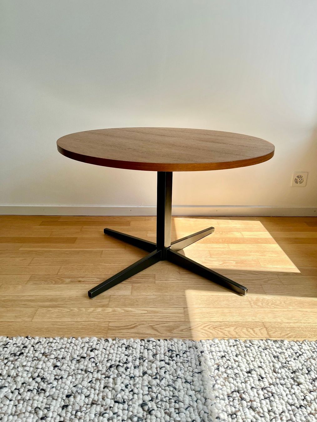 Tavoli: Teak Couchtisch, Mid-Century – Usato da Zürich venduto da matador12 1