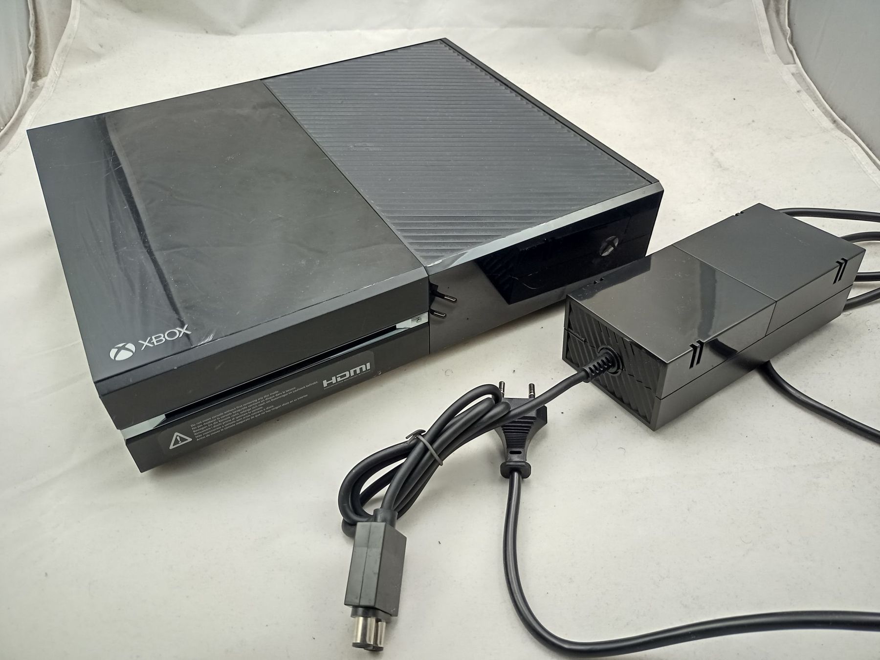 Console: Xbox One Konsole 500GB (ohne Controller) – Usato da Buchs AG venduto da SellAndBuyX