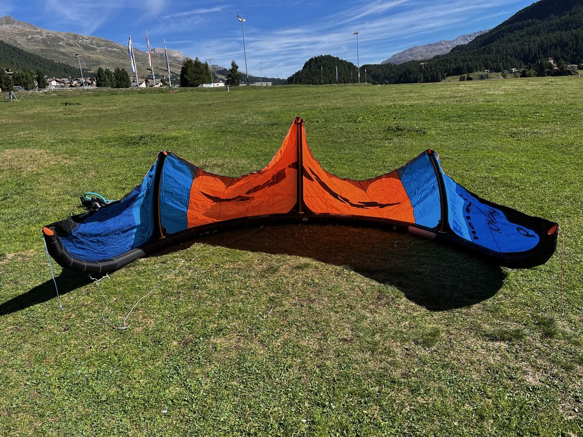 Naish Aquilone: Naish pivot 9 top Zustand – Usato da Luzern venduto da max_w2rv 6