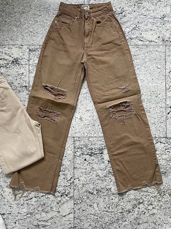 Jeans: Coppia di jeans beige+marrone scuro – Usato da Ascona venduto da eli_nq6c 1