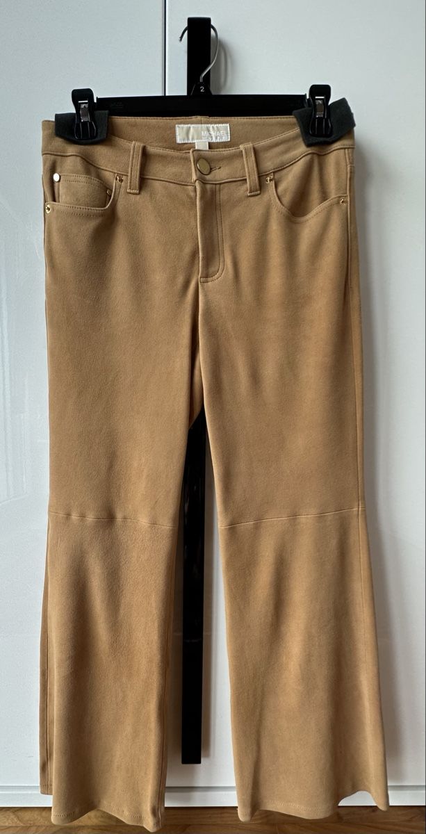 Michael Kors Pantaloni: Pantalone in vera pelle scamosciata Michael Kors – Nuovo (secondo la descrizione) da Castel San Pietro venduto da Moregi