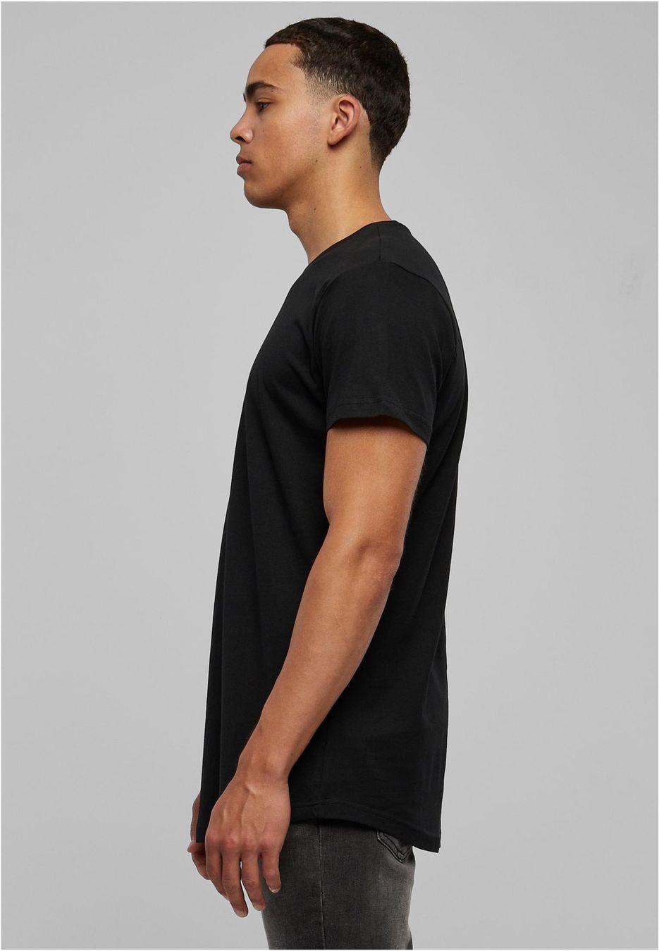 T-shirt: UGi Shaped Long Tee - Extra Lang - Schwarz – Nuovo e nell'imballaggio originale da Regensdorf venduto da StyleTown 2