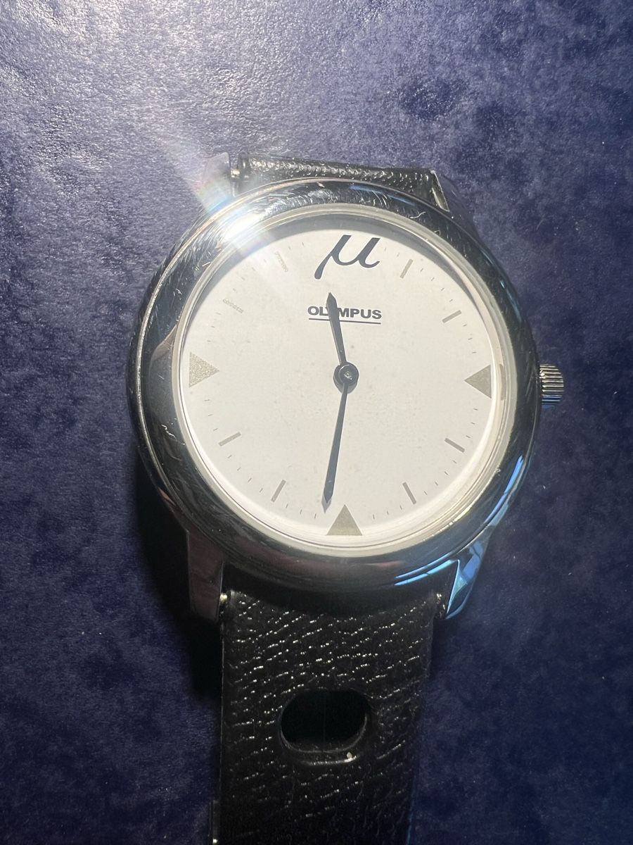 Olympus Orologi: Eine Olympus Uhr – Nuovo (secondo la descrizione) da Laufen venduto da groove60 4