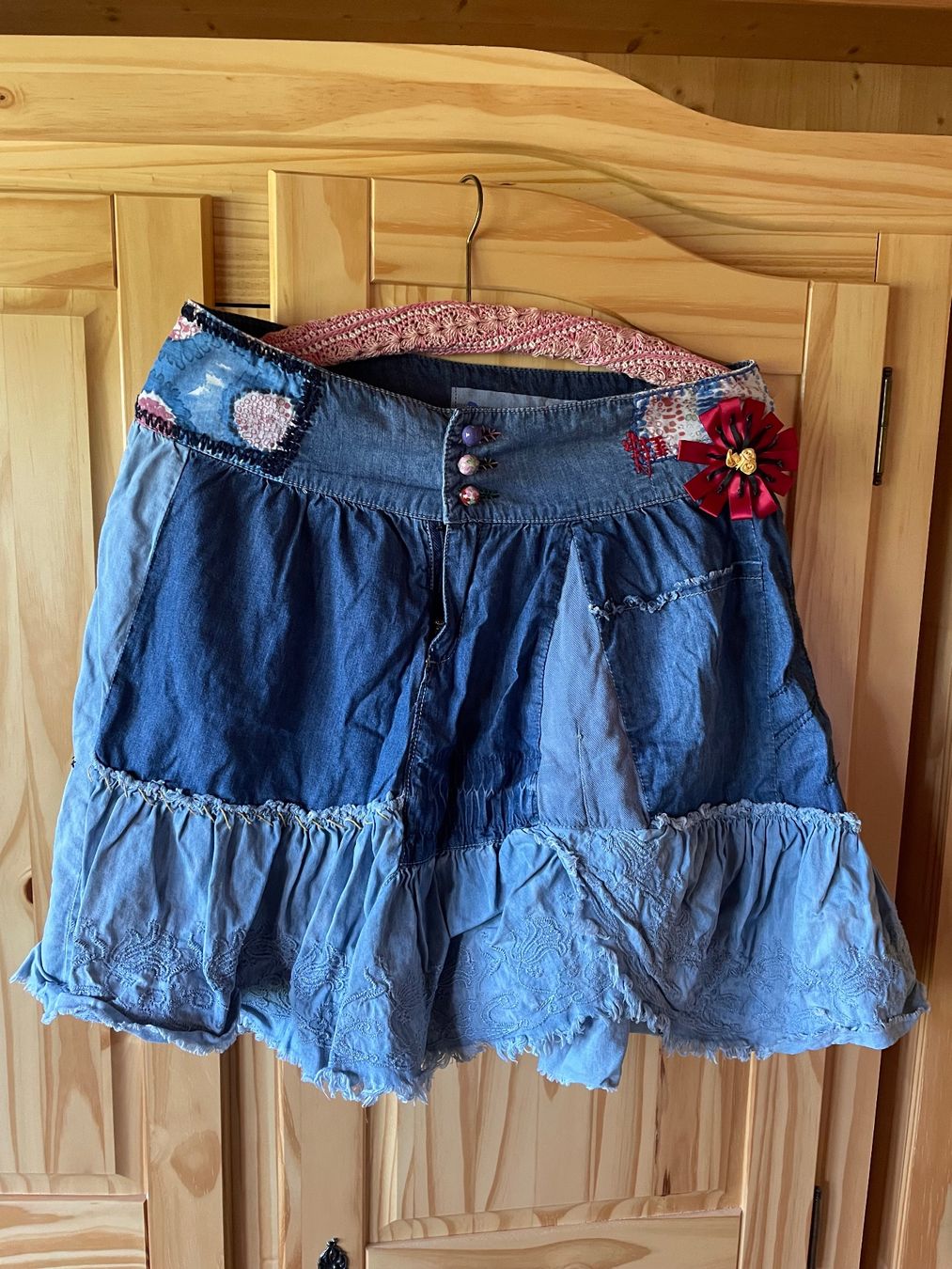 Desigual Gonne: DESIGUAL Jeansrock / Minijupe – Usato da St. Peterzell venduto da andrea2012