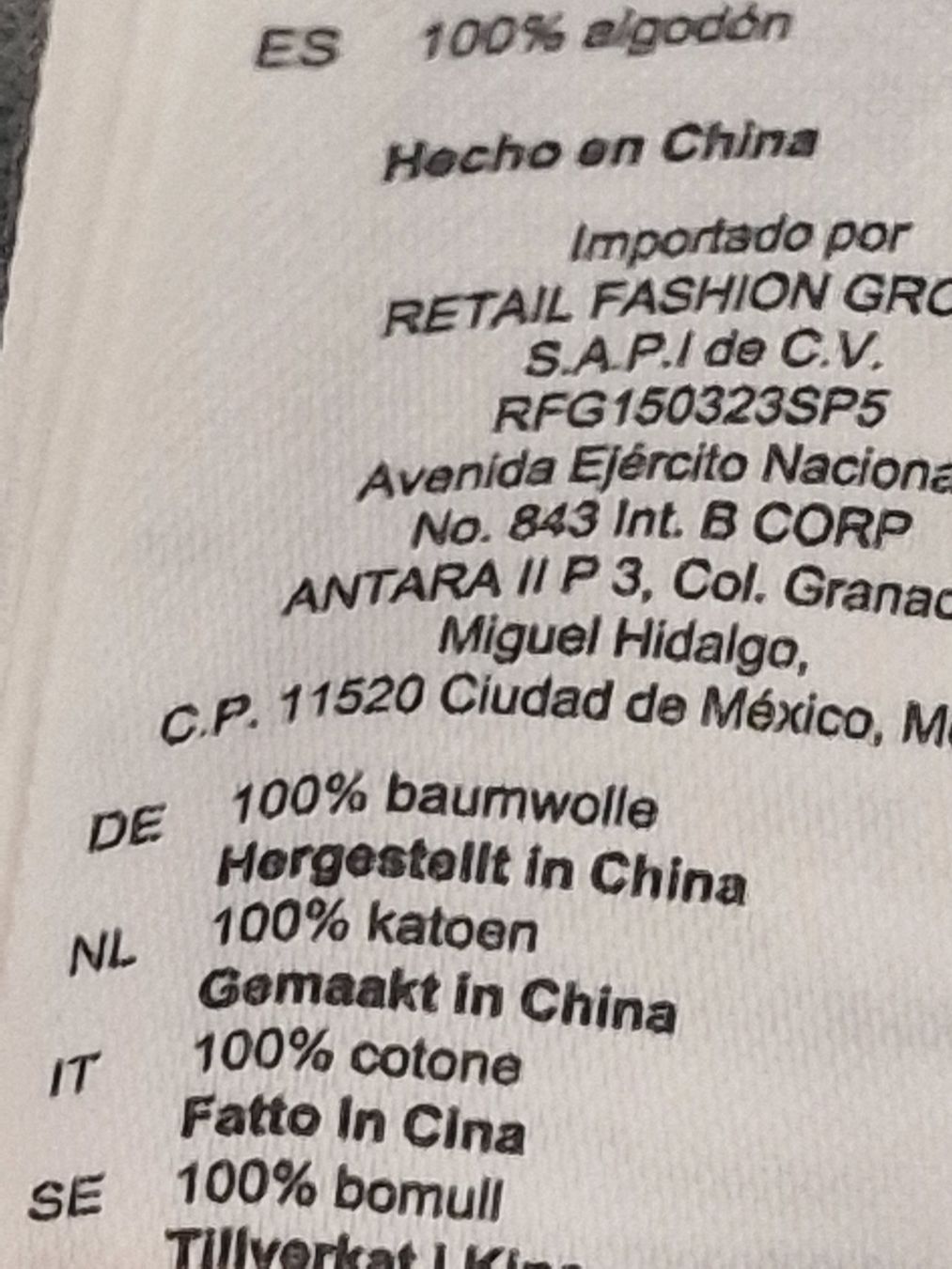 Sandro Camicette: Sandro Jeanshemd Baumwolle hellblau mit Perlen Gr 0 neu – Nuovo (secondo la descrizione) da Meierskappel venduto da HeartWear 3