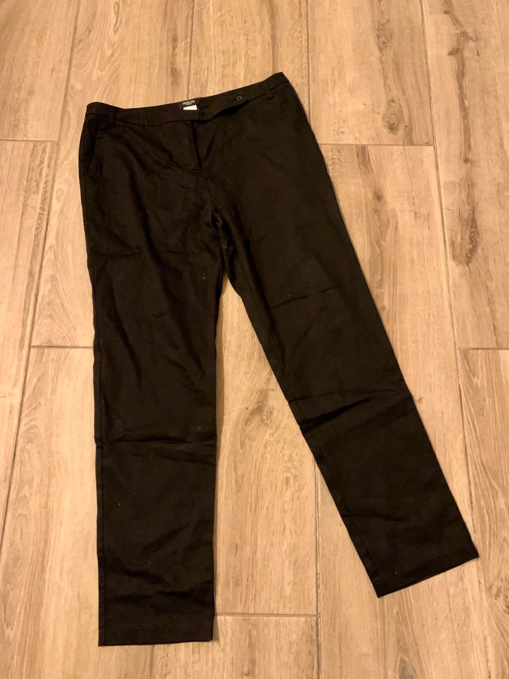 Hosen: Pantalon cargo noir T.38 neuf – Neu (gemäss Beschreibung) aus Perroy von barballalla