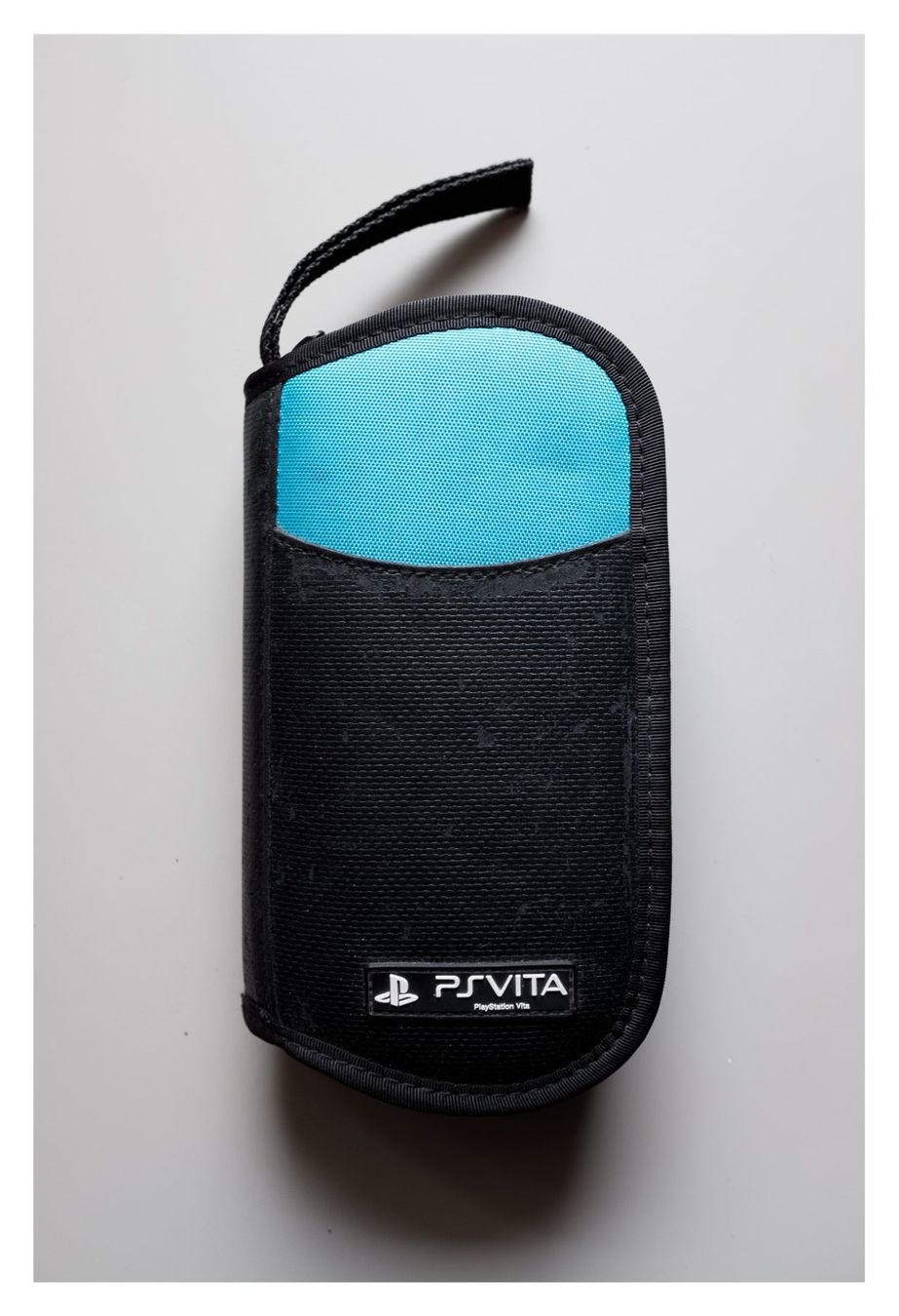 Sony Konsolen: Sony PS Vita 2000 + 8 games + accessories – Gebraucht aus Oberwil b. Zug von  7