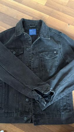 Schicke Zara Man Jeansjacke, Grösse M, Top Zustand!