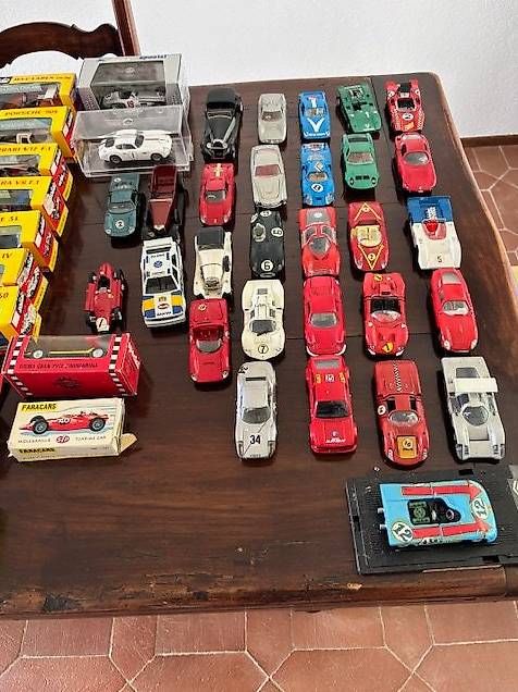 Modellini d'auto: Lot de 113 voitures 1/43 – Usato da Cernier venduto da Mustang28966 2