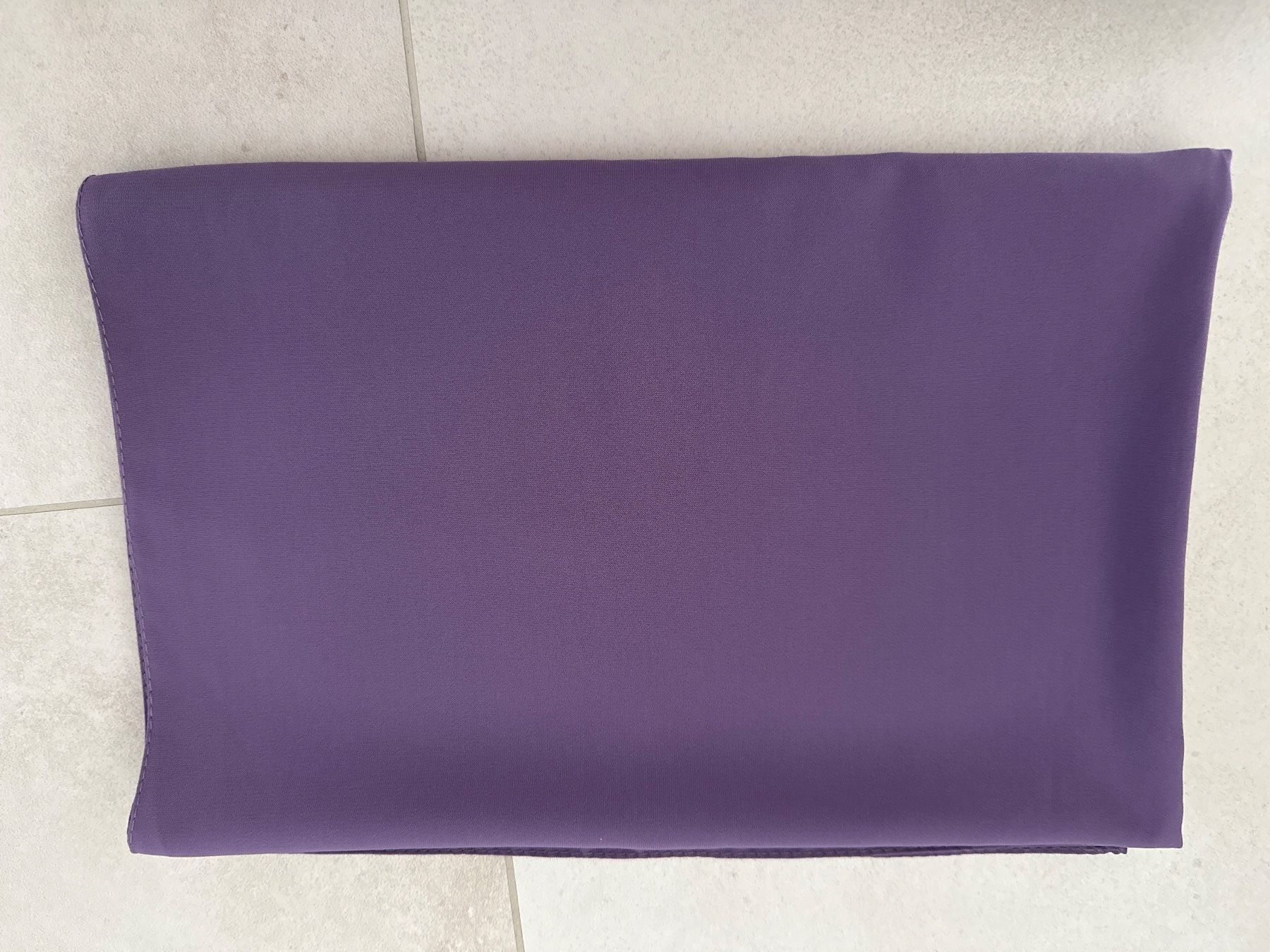 Foulard & Sciarpe: Tuch / Schal violett – Usato da Zug venduto da Hehe