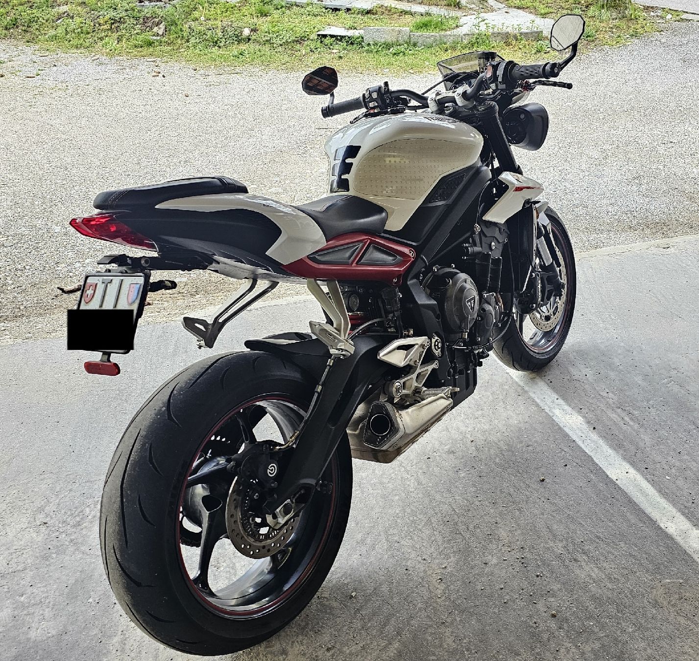 Triumph Strasse: Triumph Treet Triple 765 R – Gebraucht aus Morbio Inferiore von cla_zy2n 2