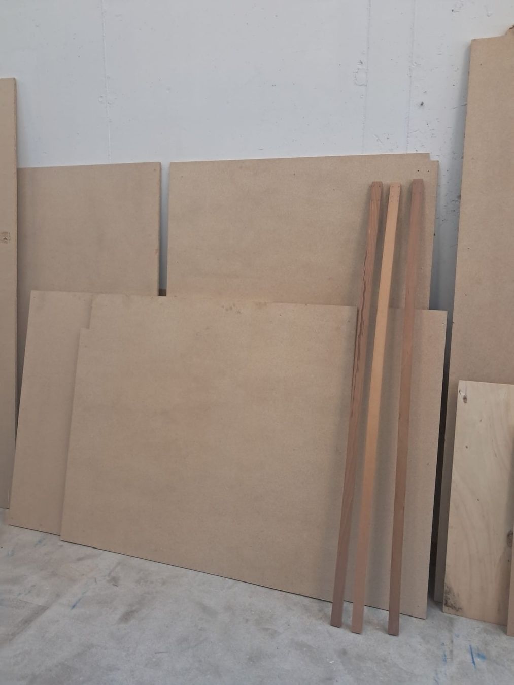 Articoli in legno: diverse Holzplatten diverse Grössen – Usato da Zürich venduto da Lia107 3