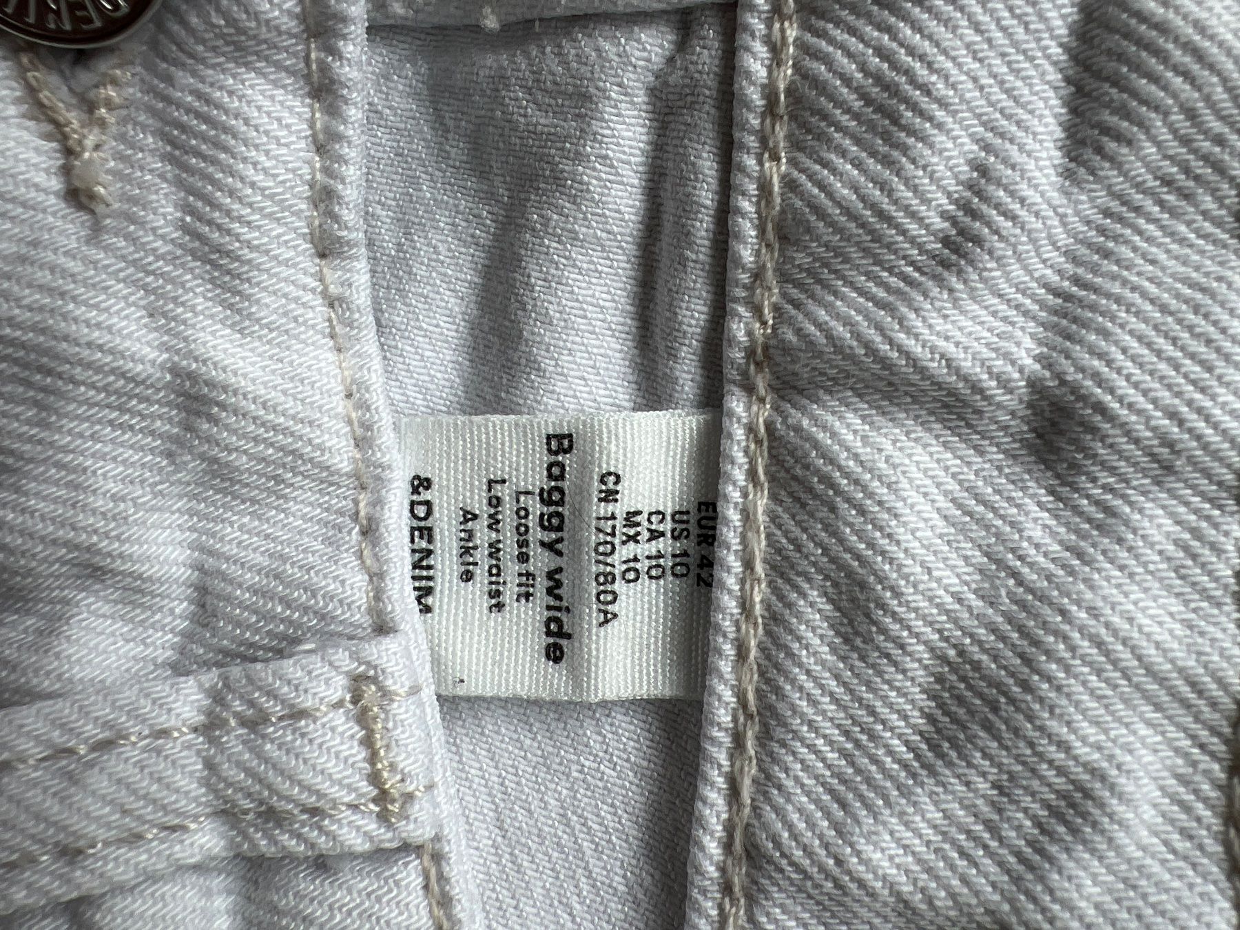H&M Jeans: Weisse Damen Jeans, Grösse 42 – Usato da Zürich venduto da Tibet75 1