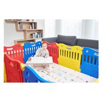 Laufstall Spielgitter  Baby Care  Neupreis 250 Franken