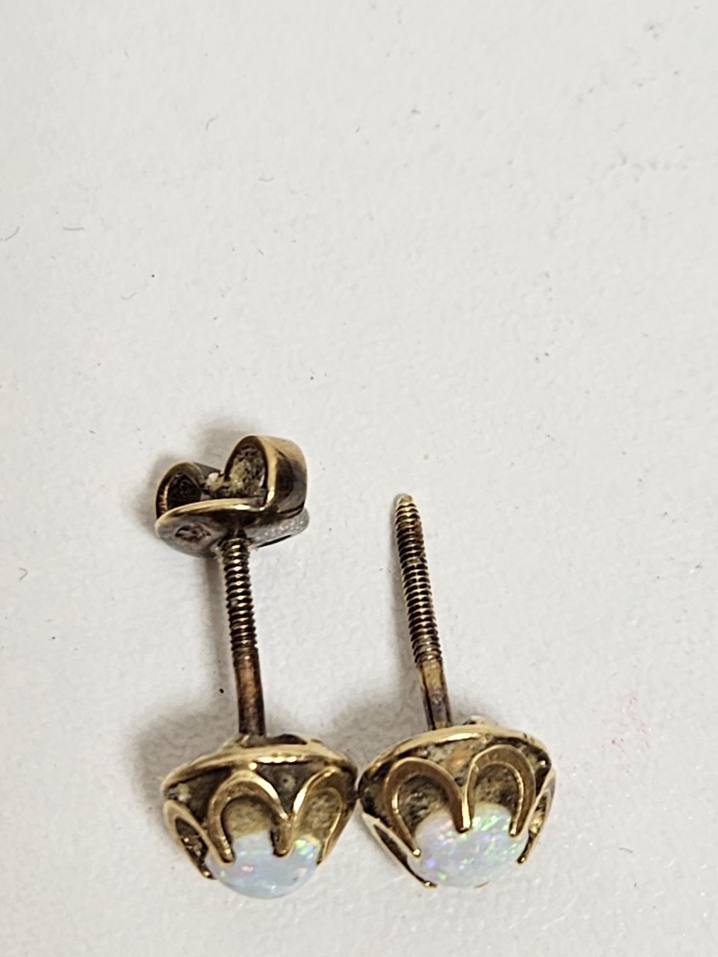 Orecchini pendenti & Orecchini a lobo: Ohrstecker Gold mit Opalen rundes Design  – Usato da Schlieren venduto da Bestleo 2