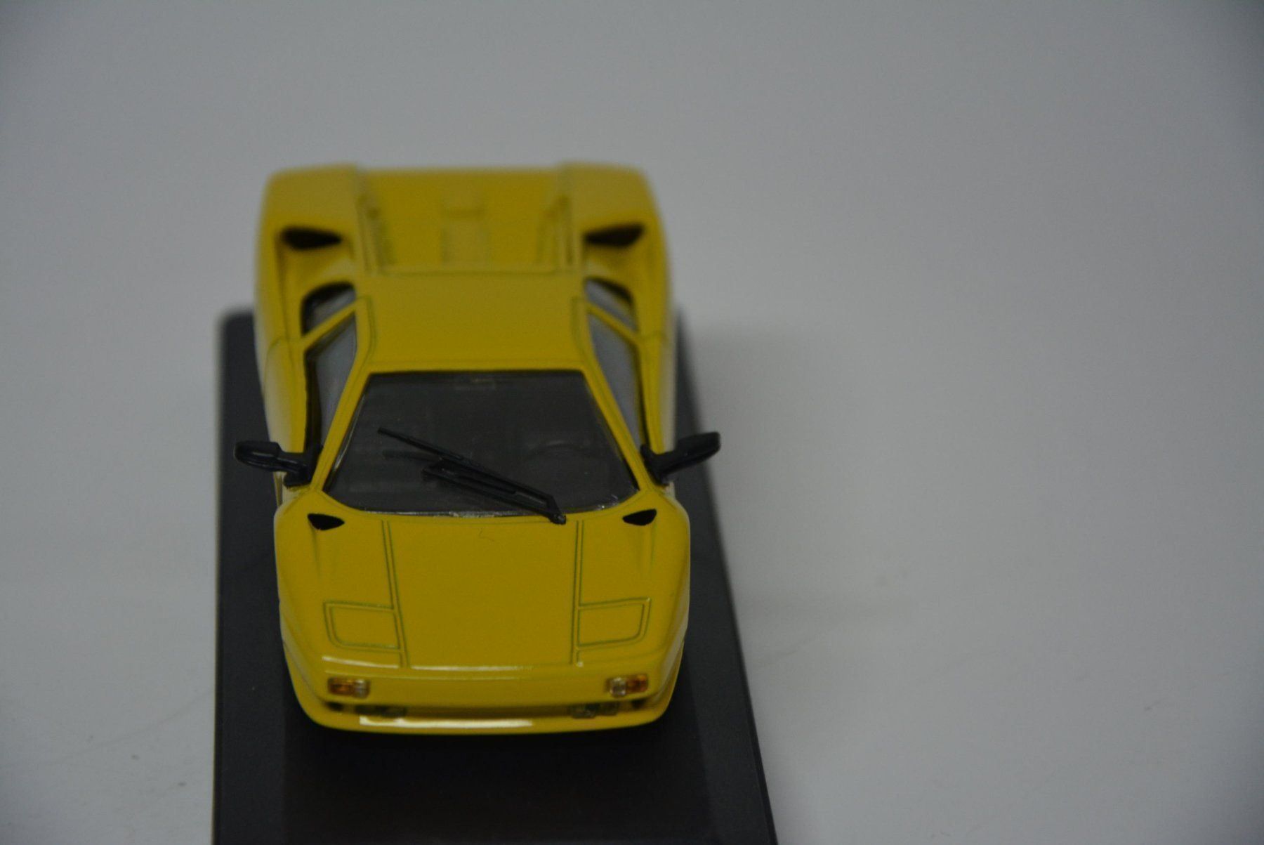 Lamborghini Modellini d'auto: Lamborghini Diablo , Macadam , 1:43 – Nuovo e nell'imballaggio originale da Goldach venduto da Feivel9 3