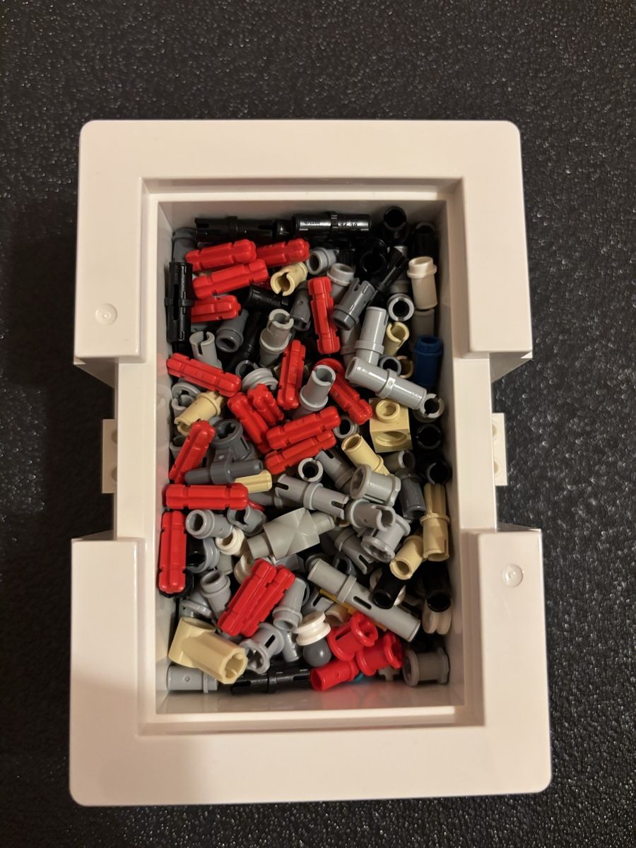 Lego Kit di costruzioni: Lot de briques LEGO Technic et accessoires – Usato da Troistorrents venduto da Flocon2_neige 2