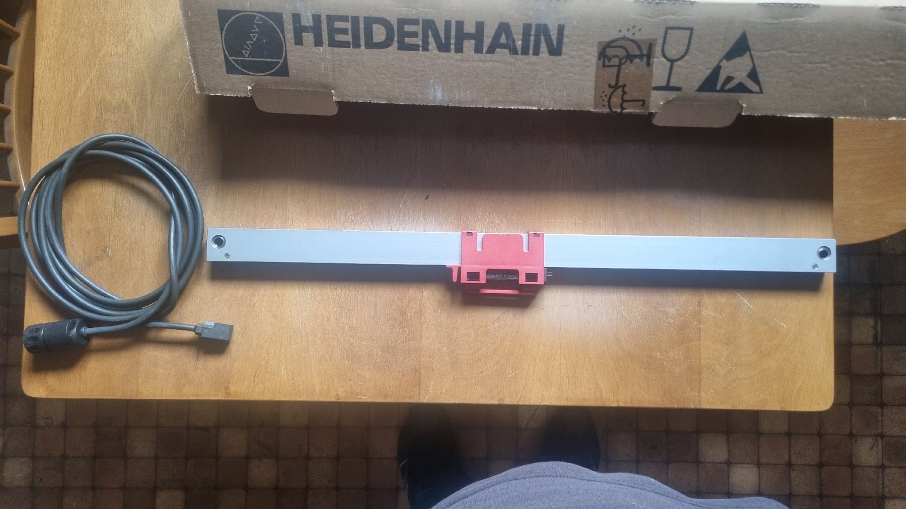 Heidenhain Messen: Heidenhain Längenmessysteme LS406 ML470 – Gebraucht aus Quartino von 123HOBIT