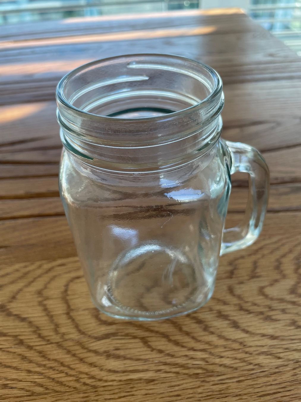 Bicchieri: Glas mit Henkel – Usato da Nidau venduto da sve_2thh
