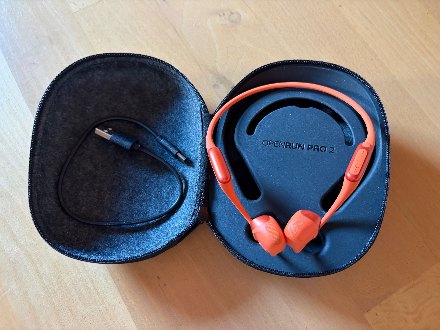 Shokz Kopfhörer: Shokz Openrun Pro 2 Kopfhörer orange mit Etui – Gebraucht aus Glattbrugg von Olio7 4