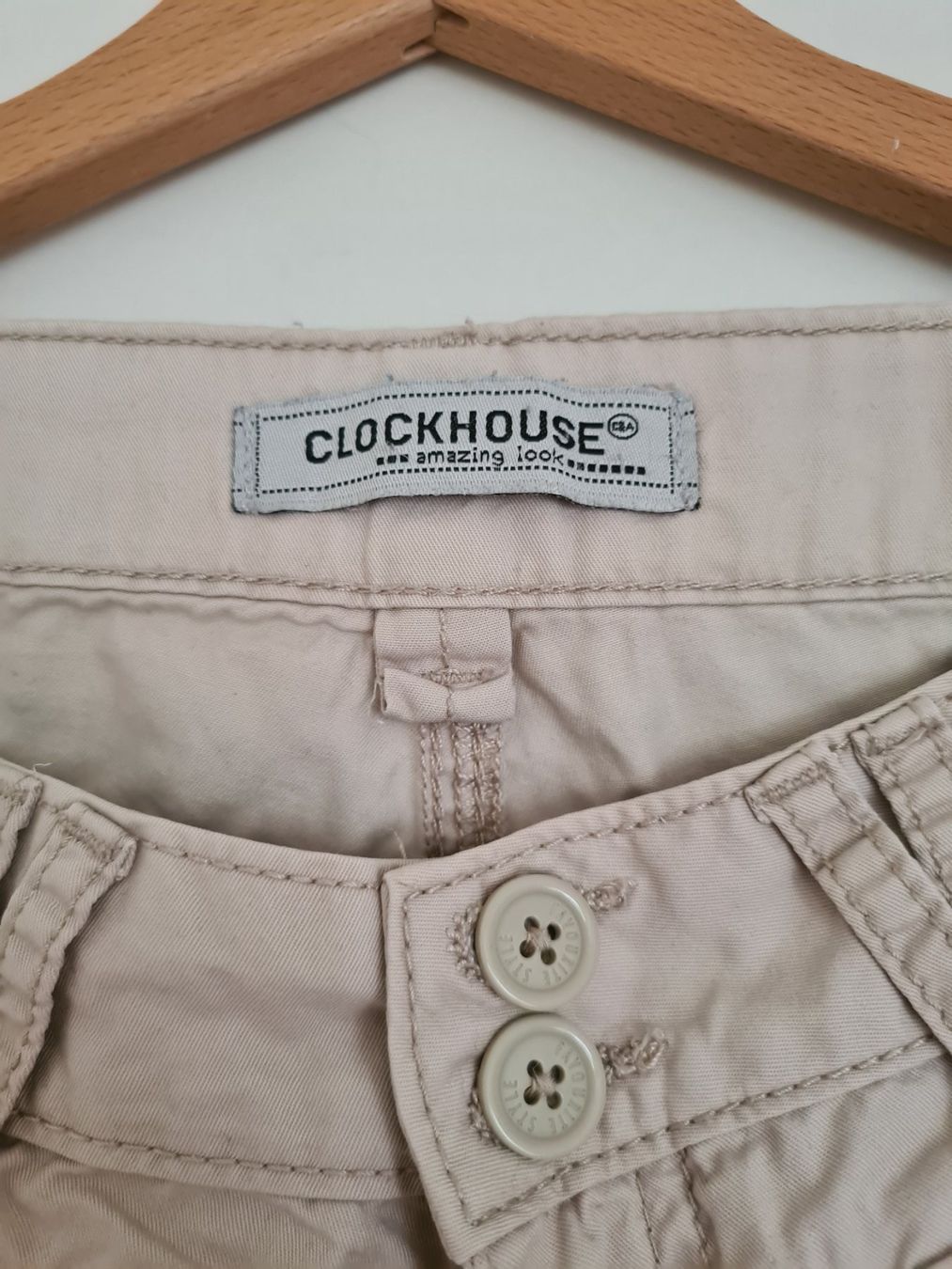 Hosen: Beige/hellbraune kurze Hose/Shorts Gr.38 – Gebraucht aus Schaffhausen von sabrina915 1