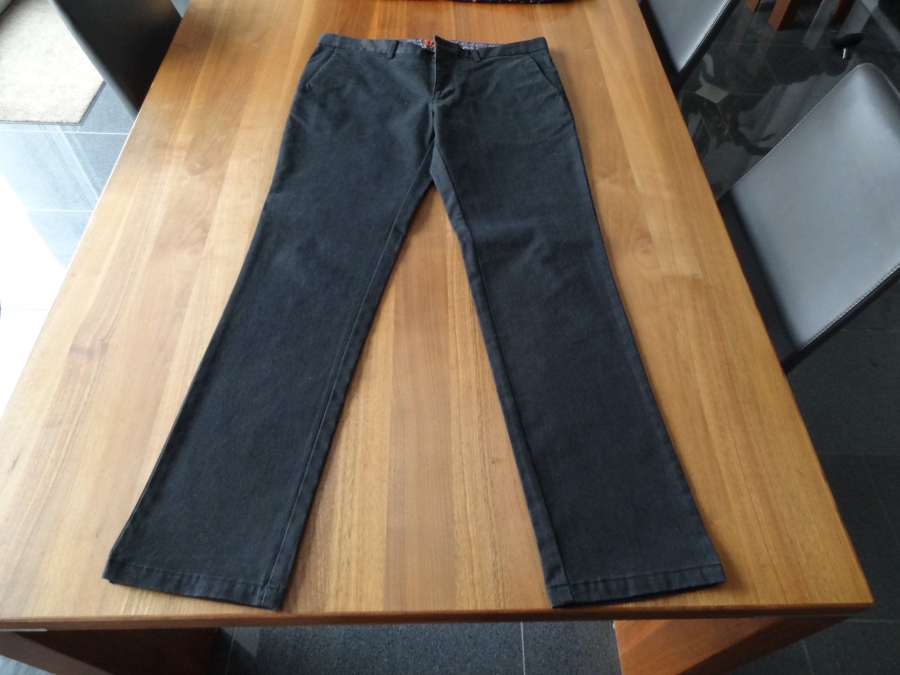Pantaloni: Herren Hose Emilio Adani – Nuovo (secondo la descrizione) da Neunkirch venduto da reca90